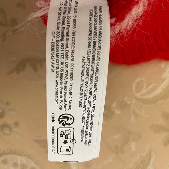 Primark Red Apres Ski Sweater - Oversized- Women’s size L - NWT - Picture 13 of 13